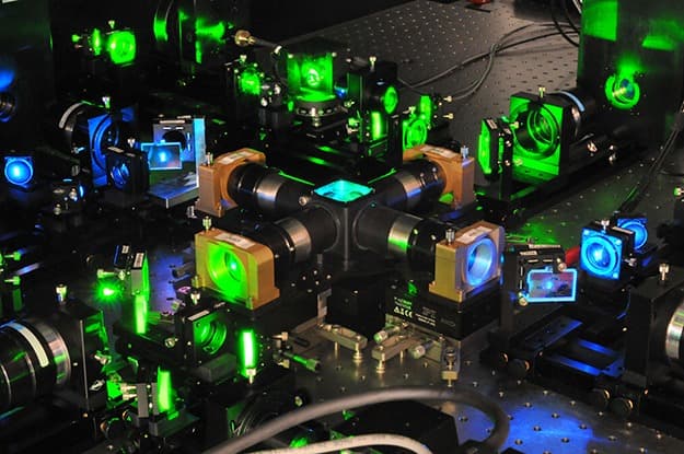 Light sheet microscopy